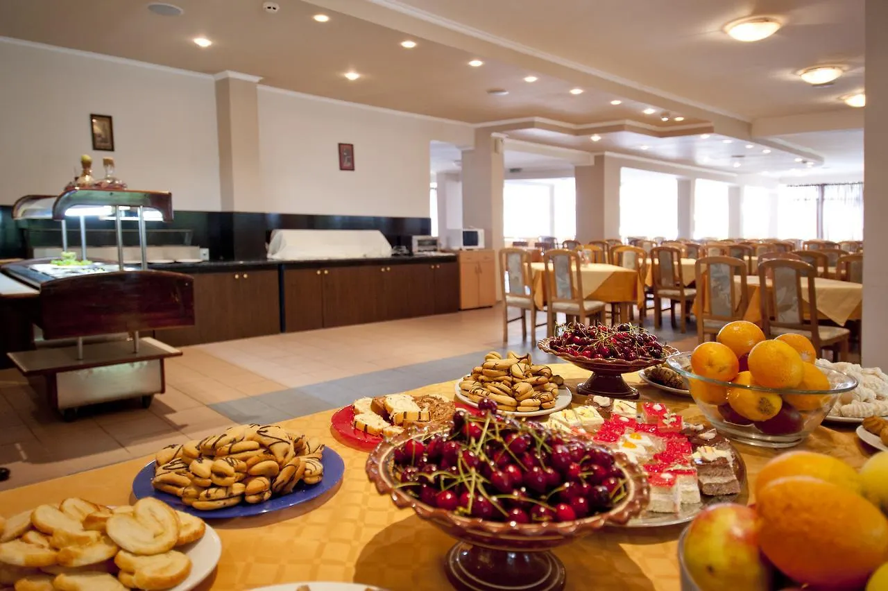 Regina Hotel Sunny Beach 3*,
